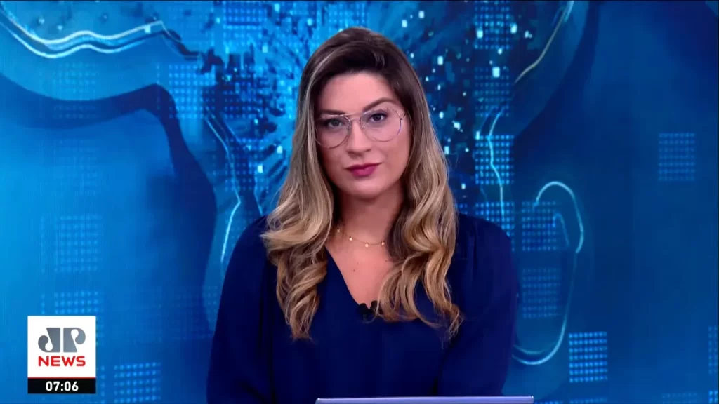 Kallyna Sabino é demitida da TV Jovem Pan News após três anos