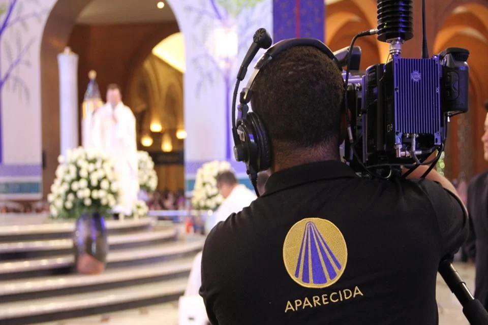 TV Aparecida, comemora audiência e lança programaçaõ