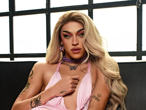 Pabllo Vittar se envolve em polêmica com fã