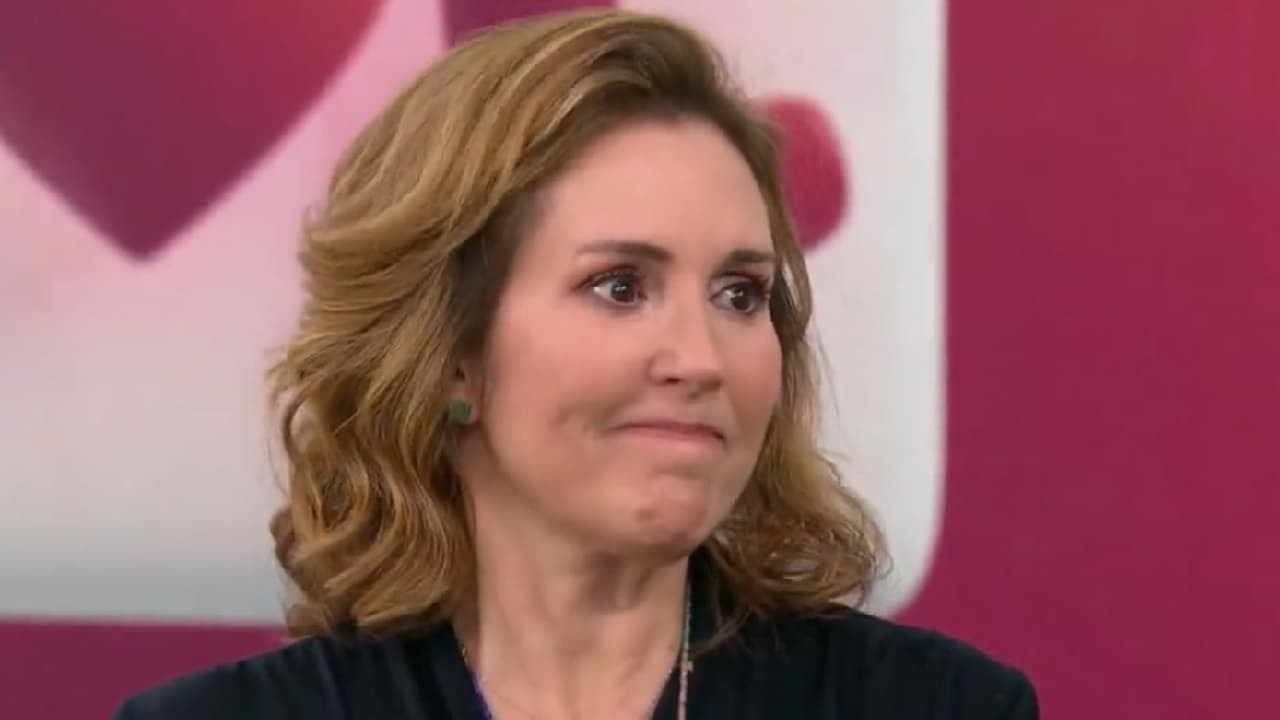 Renata Capucci fica emocionada após relembrar descoberta de doença