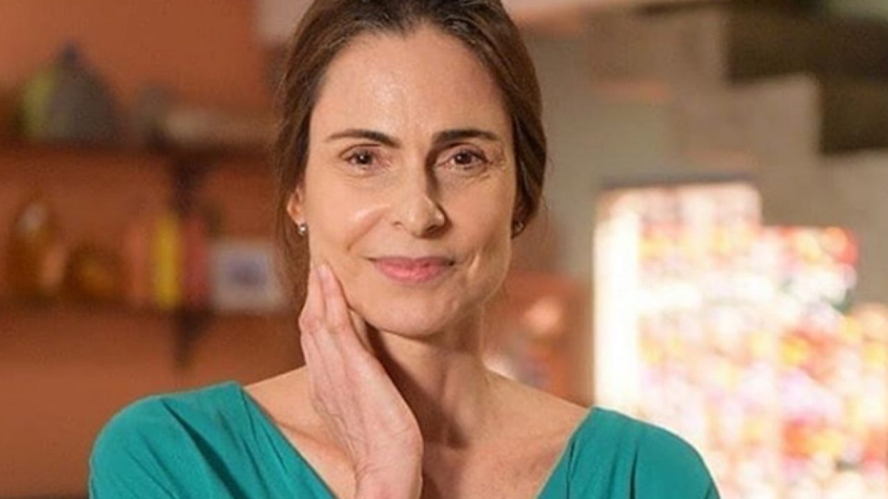 Silvia Pfeifer ao 65 anos desabafa sobre desfilar na SPFW