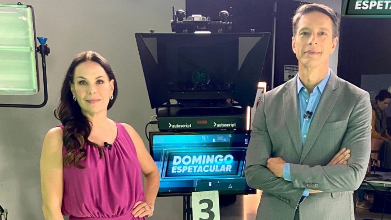 Carolina Ferraz e Sergio Aguiar nos bastidores do Domingo Espetacular