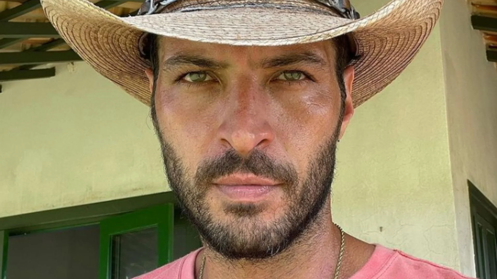 Ator Leandro Lima em trecho da novela Pantanal