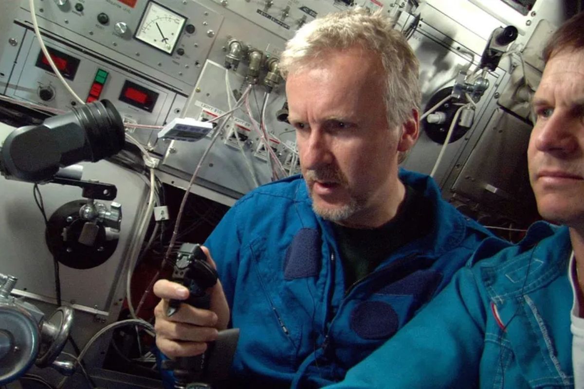 James Cameron, diretor de Titanic, quer fazer série sobre submersível que implodiu (Reprodução/Netflix)