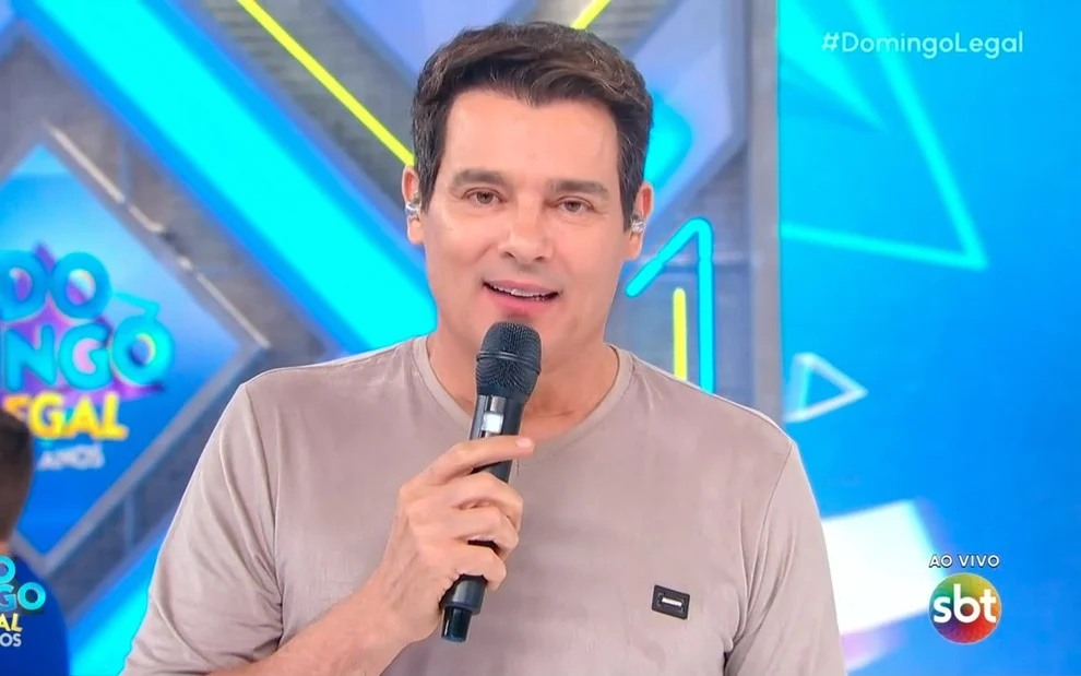 Celso Portiolli em trecho do programa Domingo Legal