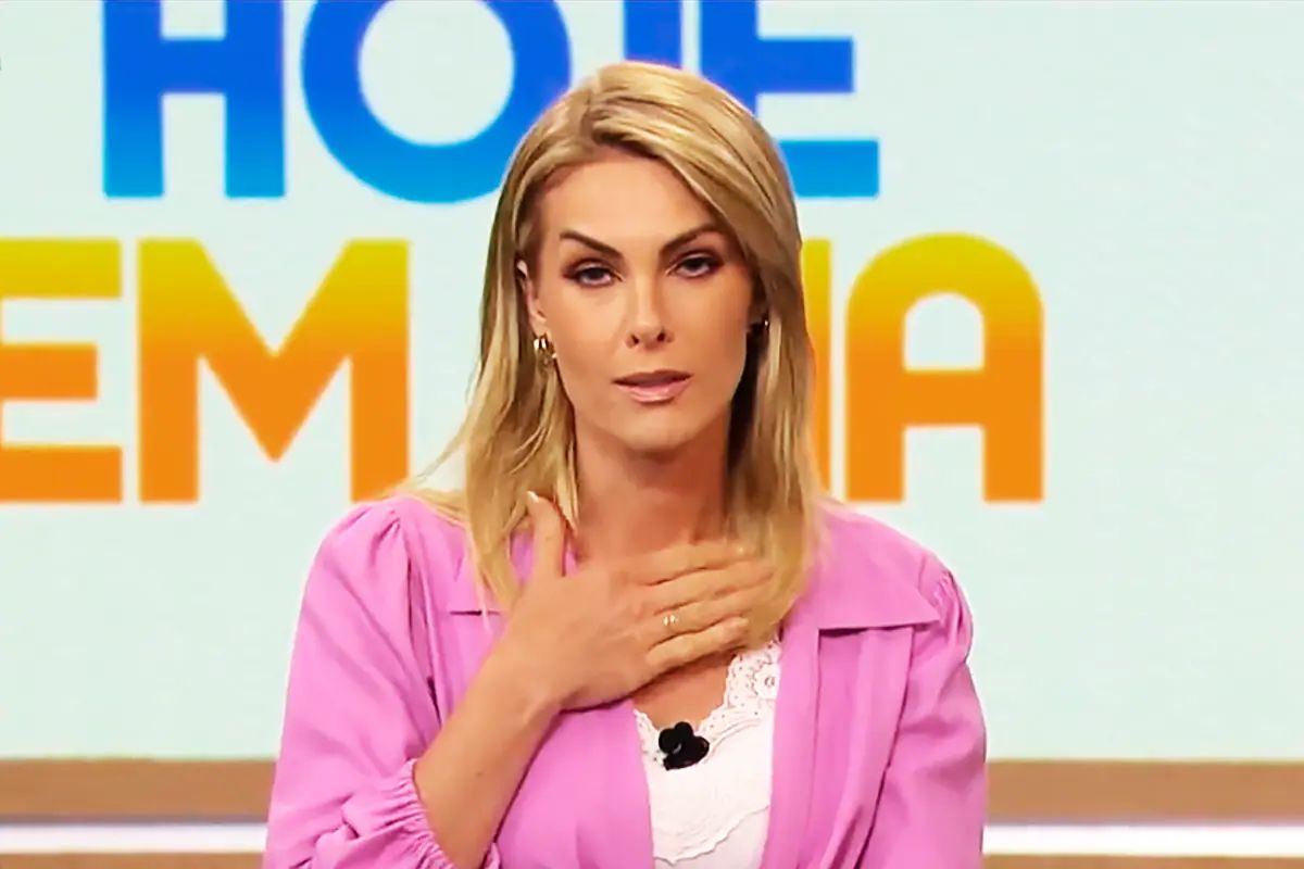 Com problemas com dívidas e no casamento, Ana Hickmann procurou bispo (Reprodução/Record)